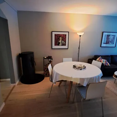 Apartment In Out 2bdr